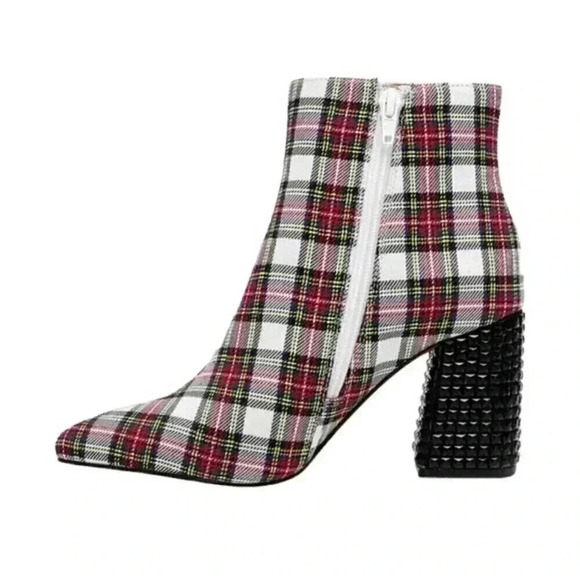NIB BETSEY JOHNSON KASSIE RED WHITE BLOCK HEEL BOOTS BOOTIES - Picture 5 of 5